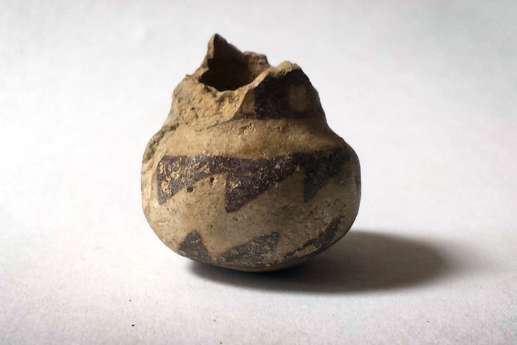 Miniature 'Child's Pot' From The Davis Ranch. Photo Chaz Evans/The Archaeological Conservancy.