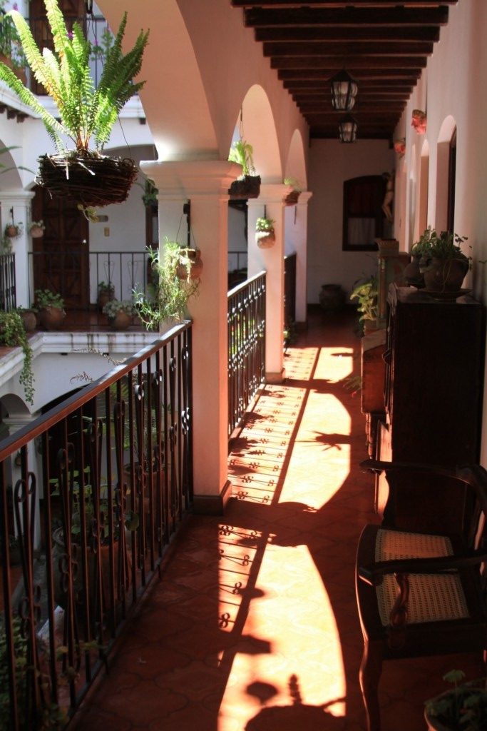 Sunlit Patio, Hotel Santo Tomas, Chichicastenango